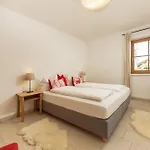 Chalet In/ski Out Tauernlodge By Schladming-appartements